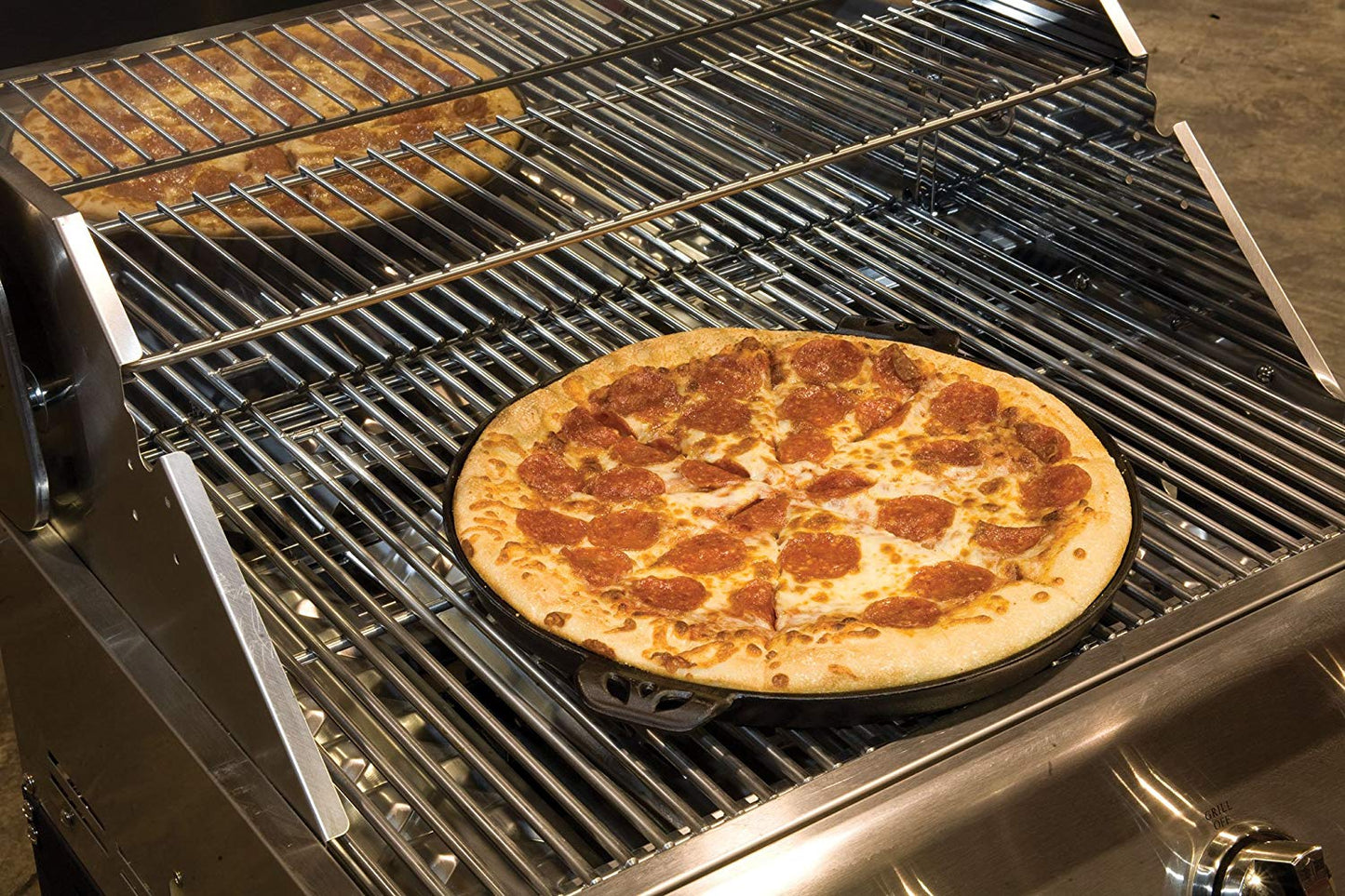 Camp Chef 14' Cast Pizza Pan